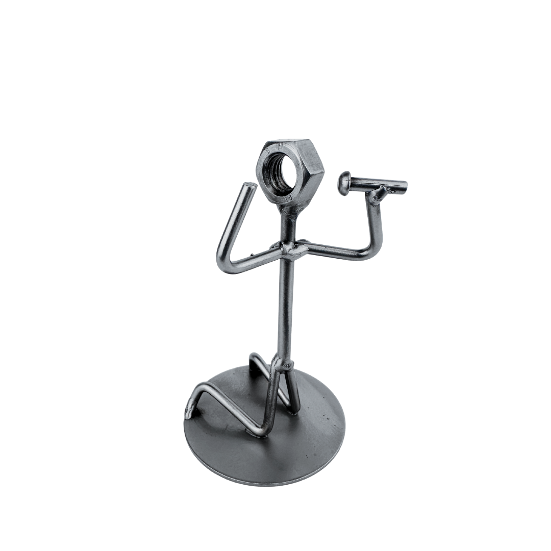 metalowa-figurka-spiewak-rockowy-prezent.jpg Metalowa figurka śpiewak rockowy – prezent dla wokalisty