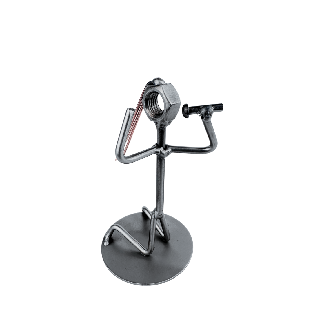 metalowa-figurka-spiewaczka-rockowa-hero Metalowa figurka śpiewaczka rockowa – prezent dla wokalistki
